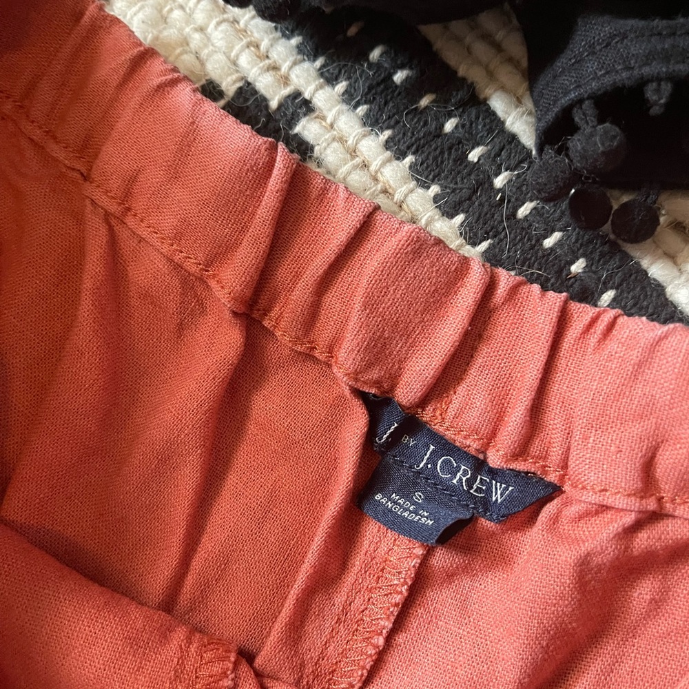 Bundle - 2 pairs J. Crew Pull-on Linen Shorts - Picture 6 of 10